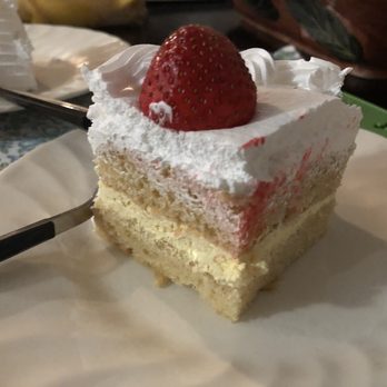 Amia Bakery - a slice of mango cake - Bakeries Near Me - Newark, California Amia Bakery - a slice of mango cake - Bakeries Near Me - Newark, California