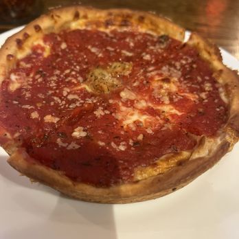 Giordano's - Chicken Individual 6" Chicken Sausage Deep Dish Pizza - Pizza Near Me - Chicago, Illinois Giordano's - Chicken Individual 6" Chicken Sausage Deep Dish Pizza - Pizza Near Me - Chicago, Illinois