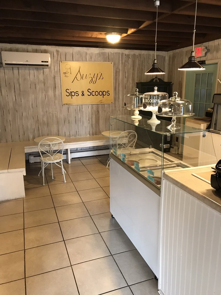SUZY’S SIPS AND SCOOPS 17 Photos & 30 Reviews Ice Cream & Frozen Yogurt 17 N Main St