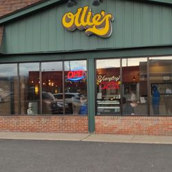 Ollie's Restaurant - Outside View
