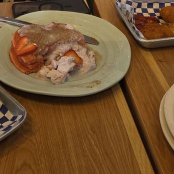 Truffles N Bacon Cafe - Mac and cheese, strawberry pancakes, kids chicken stripe and fries - New American Near Me - Las Vegas, Nevada Truffles N Bacon Cafe - Mac and cheese, strawberry pancakes, kids chicken stripe and fries - New American Near Me - Las Vegas, Nevada