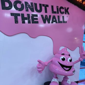 Pinkbox Doughnuts - Pinkbox Doughnuts Pink Pooh - Donuts Near Me - Las Vegas, Nevada Pinkbox Doughnuts - Pinkbox Doughnuts Pink Pooh - Donuts Near Me - Las Vegas, Nevada