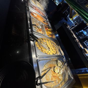 Supreme Crab Seafood Buffet - Cajun/Creole Near Me - San Francisco, California