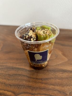 Mitten Sweets & Coffee by null