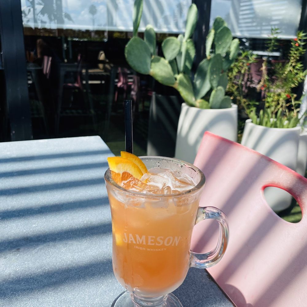 Bodega Tavern & Kitchen - Refresher drunk non alcoholic - Bars Near Me - McAllen, Texas Bodega Tavern & Kitchen - Refresher drunk non alcoholic - Bars Near Me - McAllen, Texas