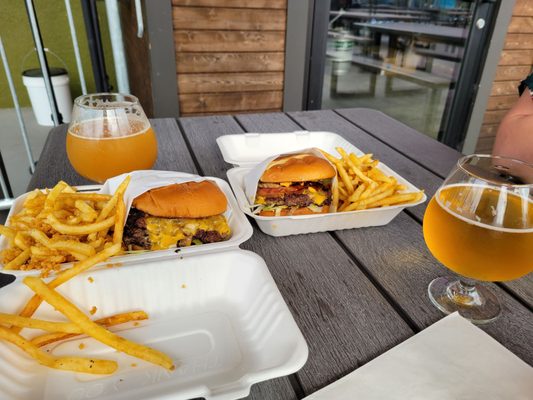 COASTAL SMASH by null