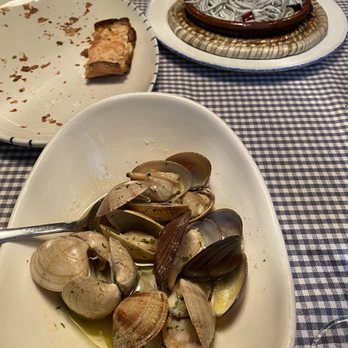 El Pescador - Clams - Seafood Near Me - Madrid, M El Pescador - Clams - Seafood Near Me - Madrid, M