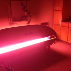 The Pore House Organic Skincare & Wellness - Try our new Red Light Therapy Bed for a 20 minute session..It's AMAZING