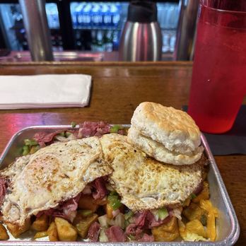Honest John's Bar & Grill - Corned Beef Hash - Pubs Near Me - Detroit, Michigan Honest John's Bar & Grill - Corned Beef Hash - Pubs Near Me - Detroit, Michigan