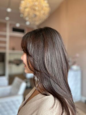 Welcome to Kimchihelen’s Studio! - Discover a full suite of hair services designed to help you look and feel your best. With 13 years of experience, Kimchihelen specializes in vibrant full highlights, seamless grey blending, precision haircuts (short, medium, or long), smoothing keratin treatments, mini face-framing highlights, partial highlights, full highlights, custom toners, and professional blowouts - all personalized just for you.
As a multilingual stylist fluent in Spanish and Korean, Kimchihelen provides a truly inclusive and welcoming experience for all clients. Currently at Wondrous Salon at 3038 Fillmore St, San Francisco, CA 94123 Welcome to Kimchihelen’s Studio! - Discover a full suite of hair services designed to help you look and feel your best. With 13 years of experience, Kimchihelen specializes in vibrant full highlights, seamless grey blending, precision haircuts (short, medium, or long), smoothing keratin treatments, mini face-framing highlights, partial highlights, full highlights, custom toners, and professional blowouts - all personalized just for you.
As a multilingual stylist fluent in Spanish and Korean, Kimchihelen provides a truly inclusive and welcoming experience for all clients. Currently at Wondrous Salon at 3038 Fillmore St, San Francisco, CA 94123