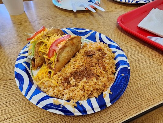 Paco's Tacos by null