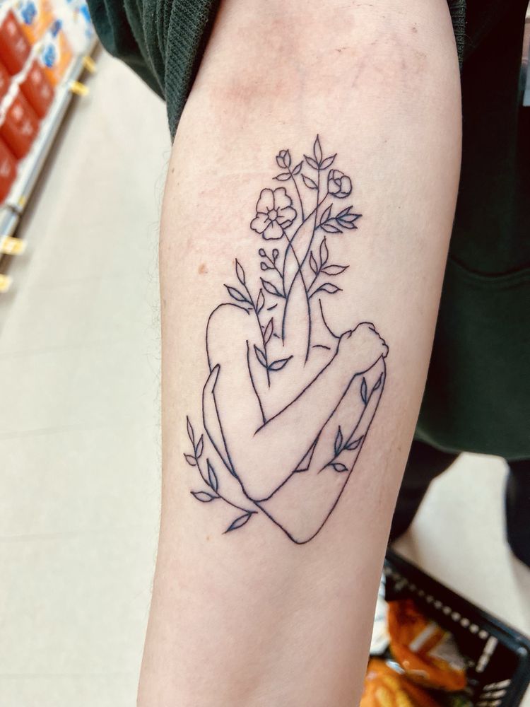 Gold Standard Tattoo Logo