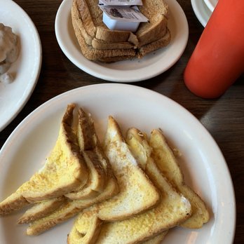 Sonny Boy Restaurant - French toast, toast with jelly. - American Near Me - Bridgeport, Ohio