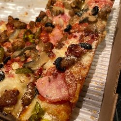 Jet's Pizza - Jet 10 with turbo crust (swapped green bell peppers for jalapeños)