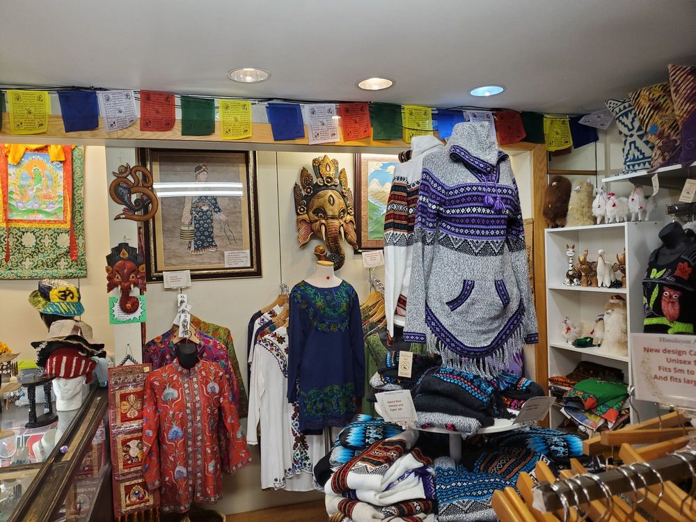 Himalayan Arts At Trolley Square Logo