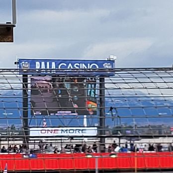 Auto Club Speedway - NASCAR TV - Races & Competitions Near Me - Fontana, California