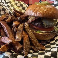Romby's Tavern & Smokehouse