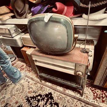 Really Good Stuff - Really Good Stuff 9/14/26 - Antiques Near Me - Portland, Oregon Really Good Stuff - Really Good Stuff 9/14/26 - Antiques Near Me - Portland, Oregon