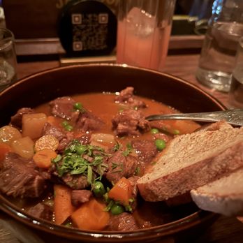 The Dead Rabbit - Lamb stew - Cocktail Bars Near Me - New York, New York The Dead Rabbit - Lamb stew - Cocktail Bars Near Me - New York, New York
