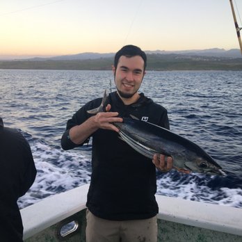 Makai Sportfishing - The first fish on, a 12 pound Skipjack. Made great Poki and seared tuna for dinner with this one! - Fishing Near Me Makai Sportfishing - The first fish on, a 12 pound Skipjack. Made great Poki and seared tuna for dinner with this one! - Fishing Near Me