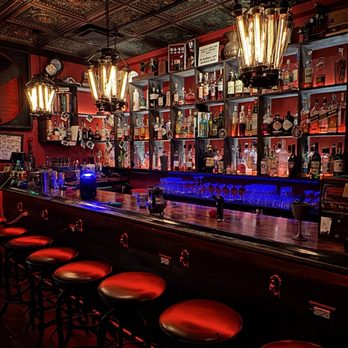 Vinos On Las Olas - Wine Bars Near Me - Fort Lauderdale, Florida Vinos On Las Olas - Wine Bars Near Me - Fort Lauderdale, Florida