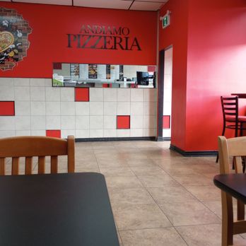 Andiamo Pizzeria - Inside the restaurant - Pizza Near Me - Ottawa, Ontario