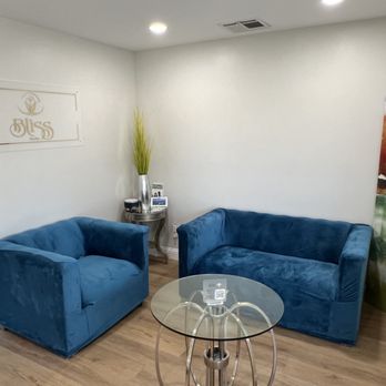 Bliss Studio - Front waiting area - Hair Stylists Near Me - Carrollton, Texas