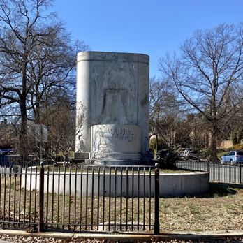Monument Avenue - Erasing a face won't erase history. Sign of the times. Someone said we may rename this Pedestal Avenue. - Landmarks & Historical Buildings Near Me - Richmond, Virginia Monument Avenue - Erasing a face won't erase history. Sign of the times. Someone said we may rename this Pedestal Avenue. - Landmarks & Historical Buildings Near Me - Richmond, Virginia