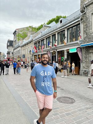 Rue St-Paul Ouest by null