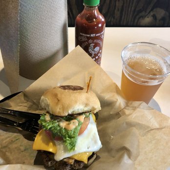 LA Burger - Burgers Near Me - Grapevine, Texas