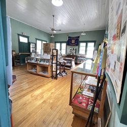 Alden Depot Park & Museum - Museum interior in the original passenger waiting area