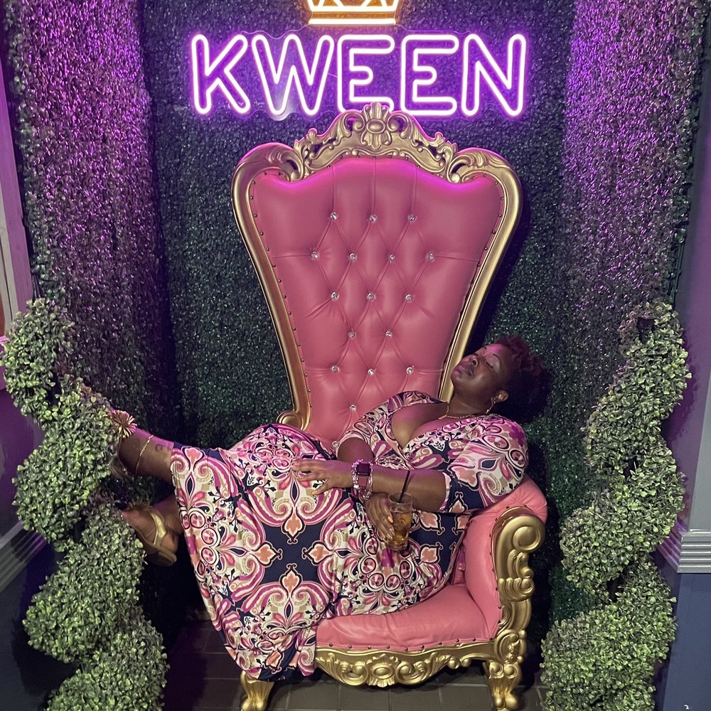 Kween Astoria - Royal shenanigans. - Gay Bars Near Me - New York, New York Kween Astoria - Royal shenanigans. - Gay Bars Near Me - New York, New York