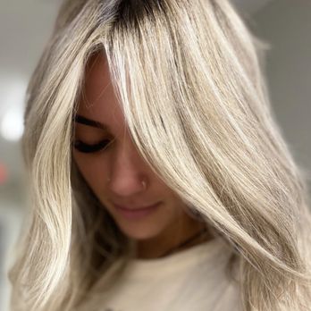 Hola Hair Studio - Babylights - Hair Salons Near Me - Tampa Bay, Florida Hola Hair Studio - Babylights - Hair Salons Near Me - Tampa Bay, Florida