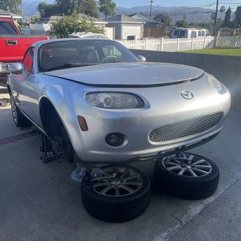 Antonio’s Mobile Mechanic Service - Working on the Miata - Auto Repair Near Me