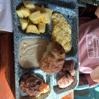 Ina Mae Tavern & Packaged Goods - Brunch plate - Southern Near Me - Chicago, Illinois