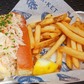 MARKET Seafood Eatery - PNW crab roll - Seafood Near Me - Edmonds, Washington MARKET Seafood Eatery - PNW crab roll - Seafood Near Me - Edmonds, Washington