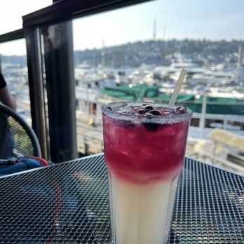 Duke's Seafood - Blueberry Lemonade - Seafood Near Me - Seattle, Washington Duke's Seafood - Blueberry Lemonade - Seafood Near Me - Seattle, Washington
