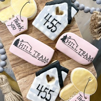 Sunshine & Sugar Bakeshop - four decorated cookies - Bakeries Near Me - Maggie Valley, North Carolina