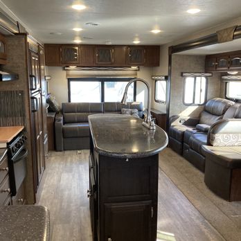 RV Outlet - My new rv from rv outlet! - RV Dealers Near Me - Eugene, Oregon