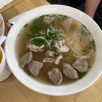 La Maison Da Nang - Vietnamese Near Me - Vancouver, British Columbia La Maison Da Nang - Vietnamese Near Me - Vancouver, British Columbia