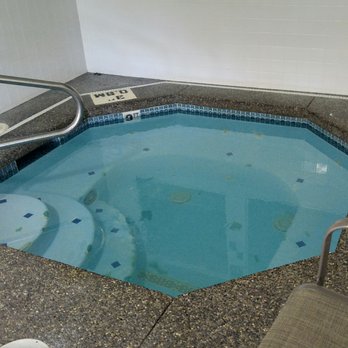 Photos For Comfort Inn Suites Portland Airport Yelp