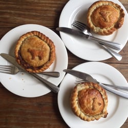 Bakehouse on Wentworth - Steak & Gravy & Chicken, Mushroom & Leek pies