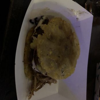 The Sampler - El Dominicano - Beer Bar Near Me - Brooklyn, New York