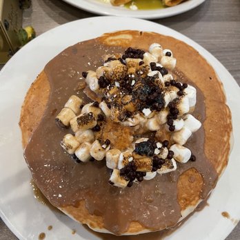 Hash Kitchen - S'mores Pancake - Breakfast & Brunch Near Me - Scottsdale, Arizona