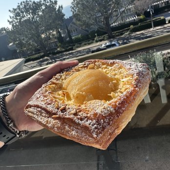 Paris En Rose - Pear and almond danish - Cafes Near Me - Del Mar, California Paris En Rose - Pear and almond danish - Cafes Near Me - Del Mar, California