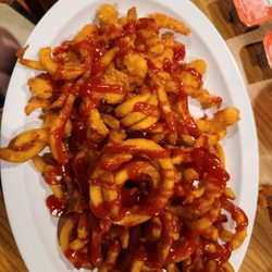 Rosie’s Tavern - This is there shrimp basket minus the ketchup lol.