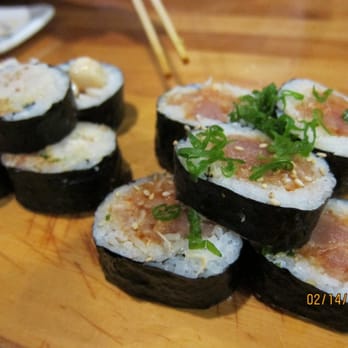 Ichima - spicy albacore roll and spicy scallop roll - Sushi Bars Near Me - Pasadena, California Ichima - spicy albacore roll and spicy scallop roll - Sushi Bars Near Me - Pasadena, California