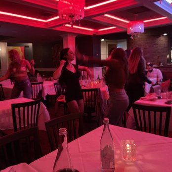 Fresco da Franco - Everyone in the restaurant was having the time of their lives! - Italian Near Me - Montclair, New Jersey Fresco da Franco - Everyone in the restaurant was having the time of their lives! - Italian Near Me - Montclair, New Jersey