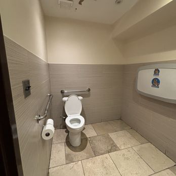 Tachibana Japanese Restaurant - Bathroom - Japanese Near Me - McLean, Virginia Tachibana Japanese Restaurant - Bathroom - Japanese Near Me - McLean, Virginia