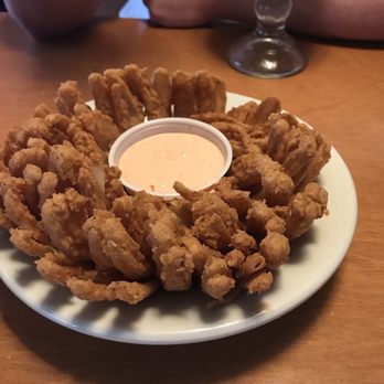 Texas Roadhouse - Onion blossom - American Near Me - Layton, Utah